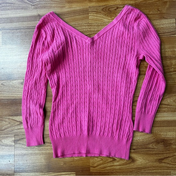 4/$15 Sweet Romeo pink V-Neck cable sweater - Picture 5 of 6